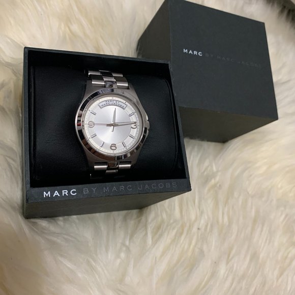 Marc Jacobs silver watch